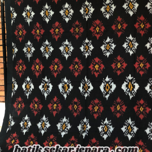 Tenun Jepara Motif Bunga-bunga